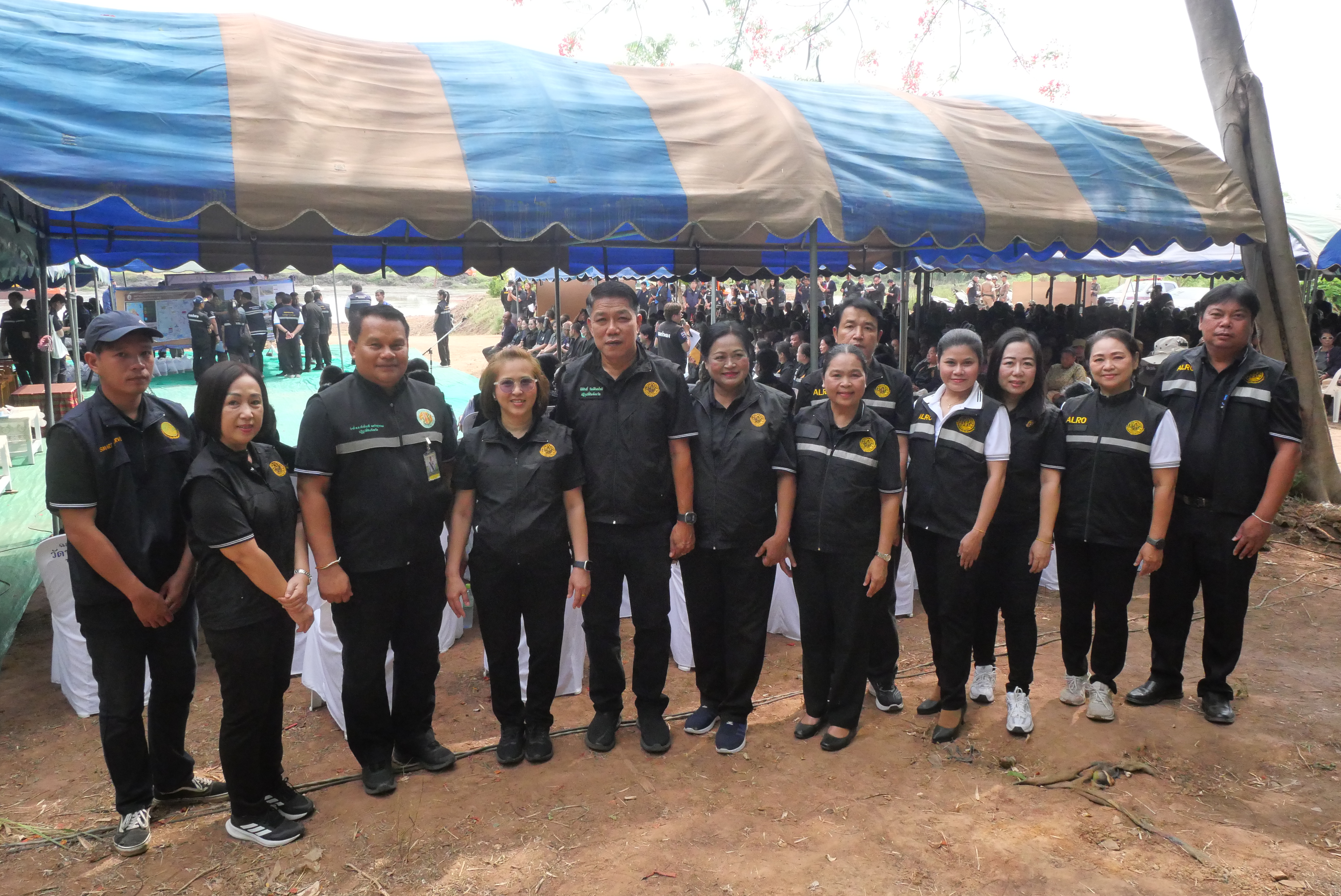 title - ส.ป.ก. ติดตามรัฐมนตรีช่วยว่าการกระทรวงเกษตรและสหกรณ์ (นายวัชระพล ขาวขำ) พร้อมคณะ ลงพื้นที่ตรวจราชการในพื้นที่จังหวัดกาฬสินธุ์ (จุดที่ 1) 